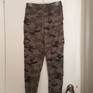 Bluenotes Camo Track Pants, Size Large